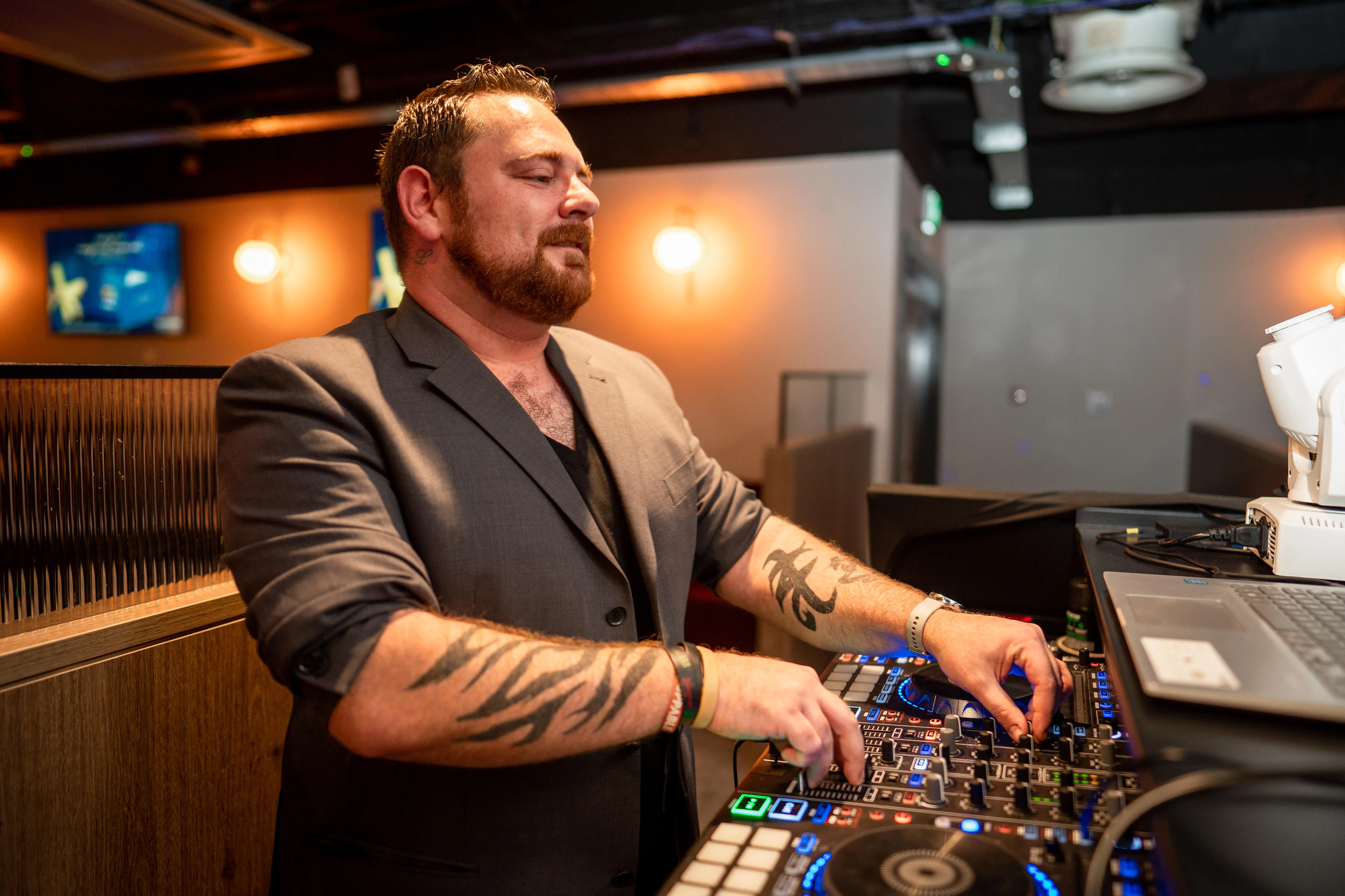 BOOZY BRUNCH 2 DEC Hampden Park